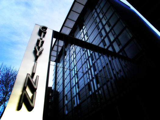 John Islip Street, 08/12/09