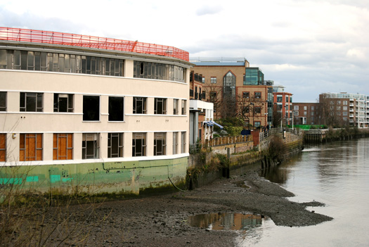 Hammersmith Bridge, 28/03/10