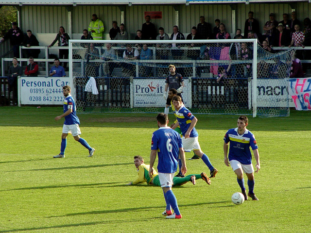 Wealdstone Vs Dulwich