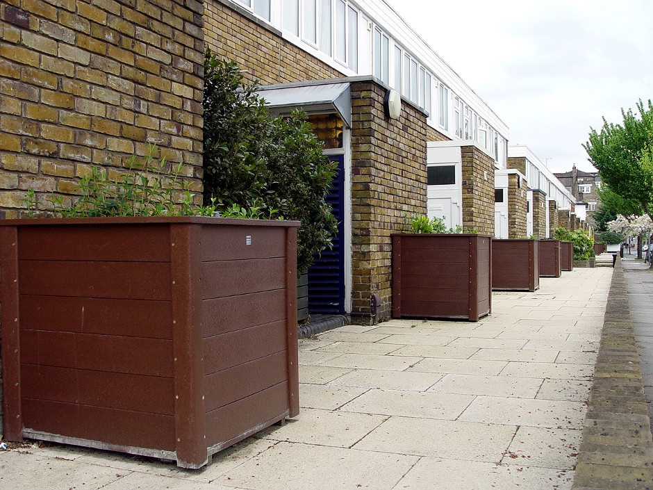 The Transpontine Perambulator